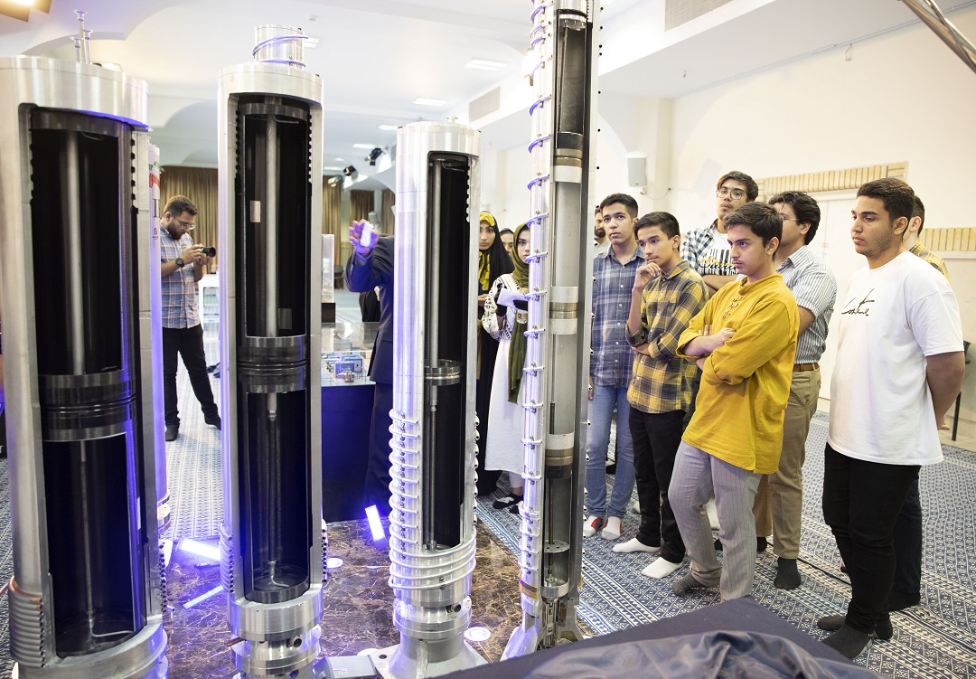 راهیان پیشرفت ،سفربه دانش و صنعت